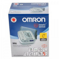 Измеритель артериального давления и частоты пульса (тонометр) "OMRON" автоматический M6 (HEM-7213-ARU) с адаптером и универсальной манжетой фото